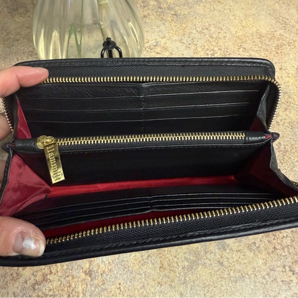 Hammitt 405 North Black wallet - Picture 4 of 5